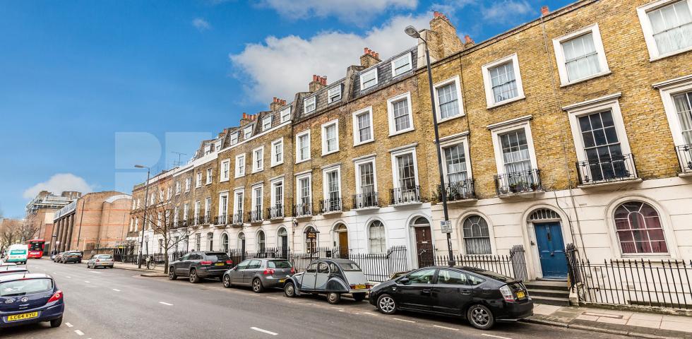 			STUNNING 4 BED ZONE 1, 4 Bedroom, 1 bath, 1 reception Flat			 Swinton Street , KINGS CROSS